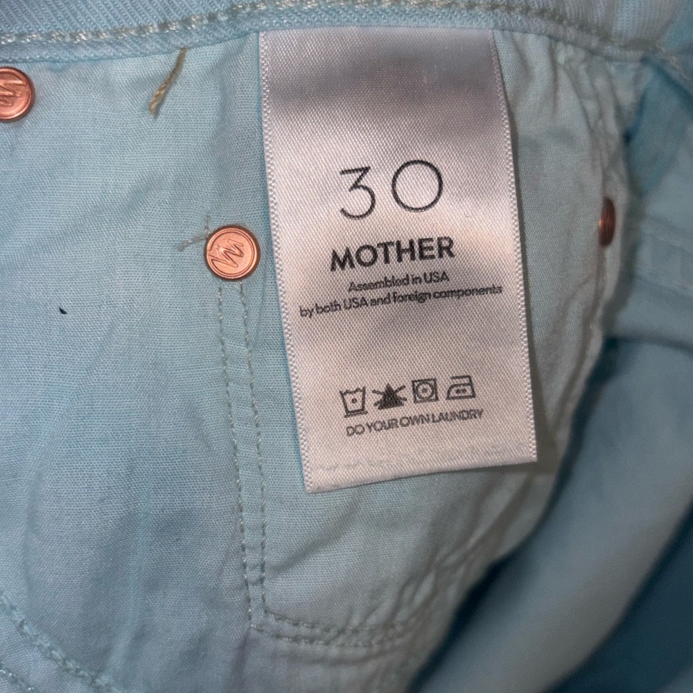 MOTHER The Insider Crop Step Fray in Sky Blue - Picture 13 of 13